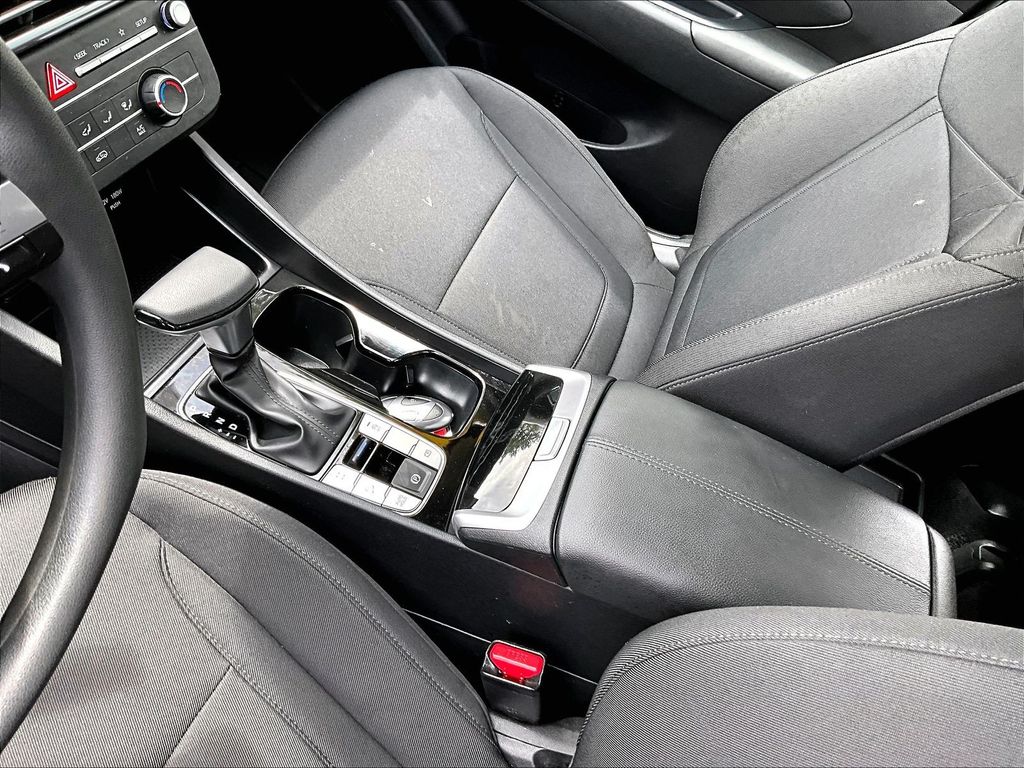 2025 Hyundai Tucson — photo 20