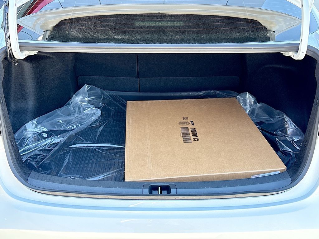 Thumbnail: 2026 Toyota Corolla - 27