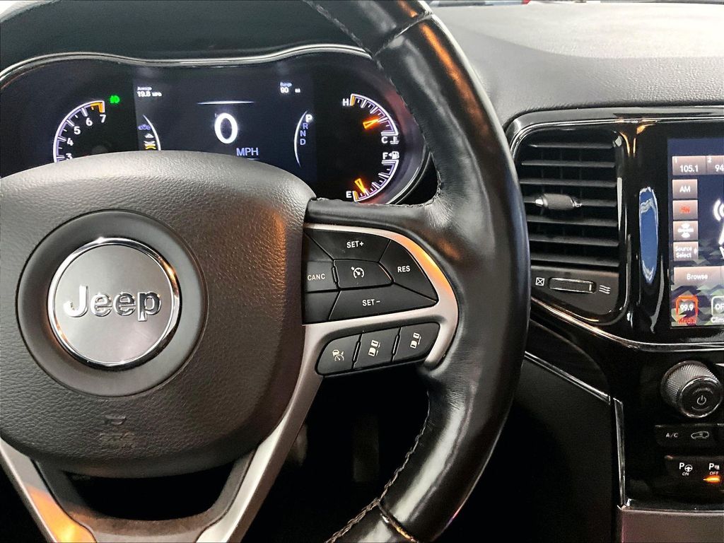 2021 Jeep Grand Cherokee — photo 24