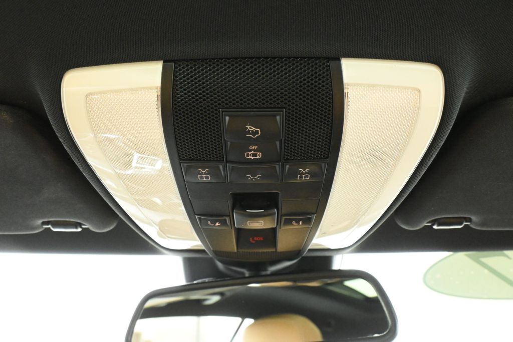 2017 Mercedes-Benz E-Class E 400 19