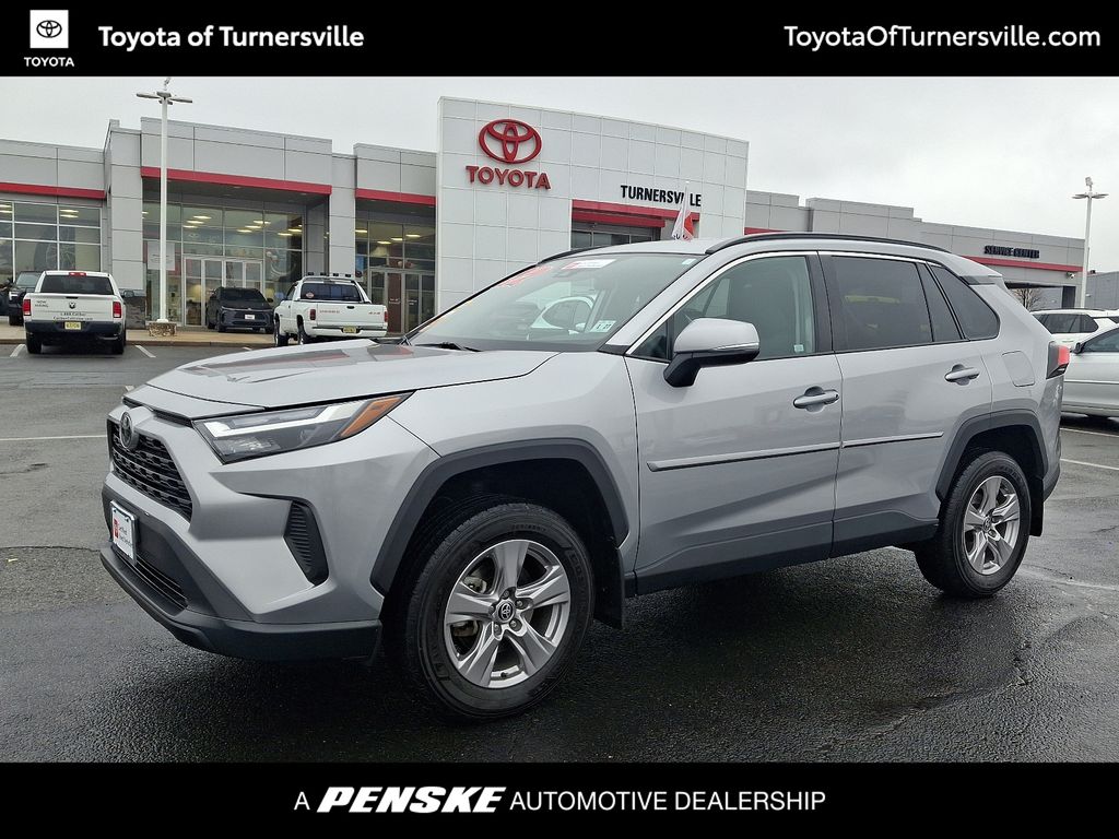 2022 Toyota RAV4 XLE -
                Turnersville, NJ