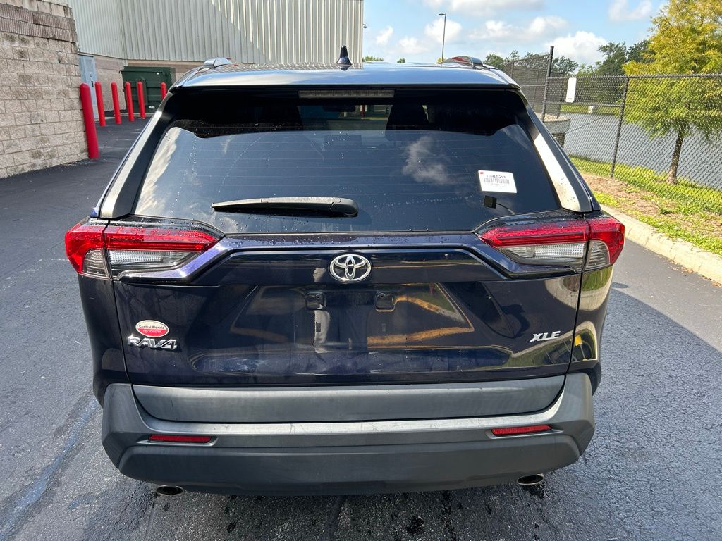 2021 Toyota RAV4 XLE Premium 4