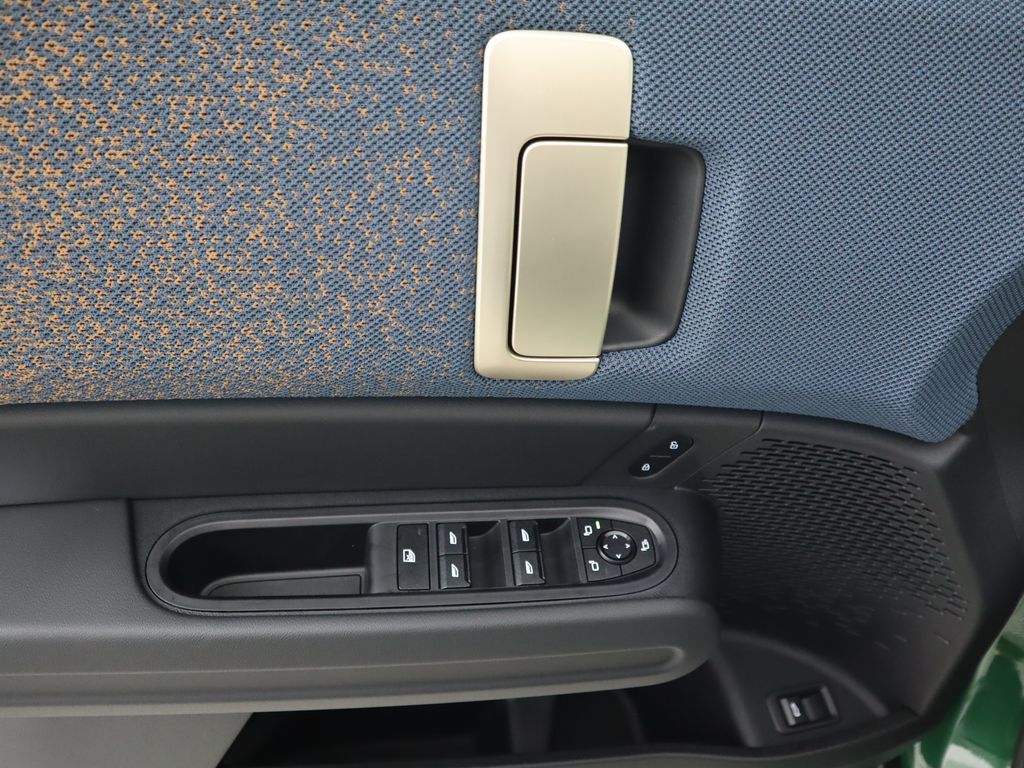 Thumbnail: 2026 MINI Cooper Countryman - 24