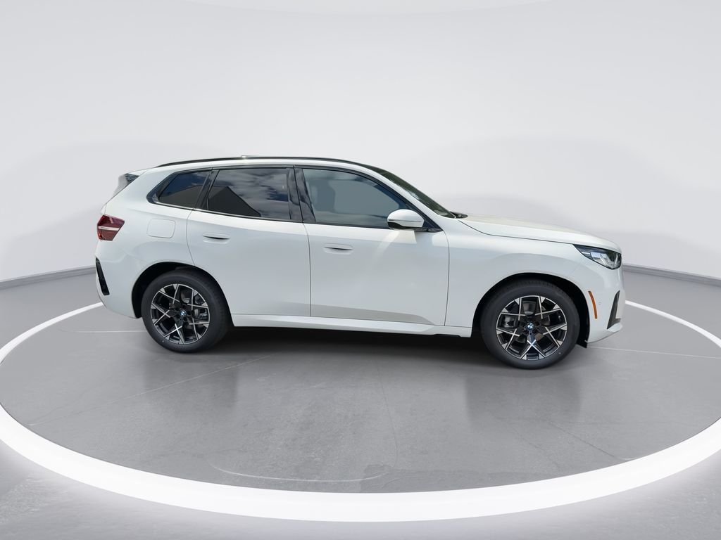 Thumbnail: 2026 BMW X3 - 9