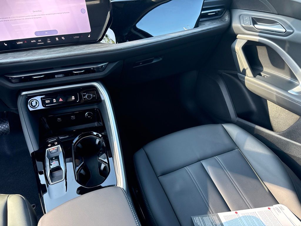 Thumbnail: 2026 Audi Q5 - 25