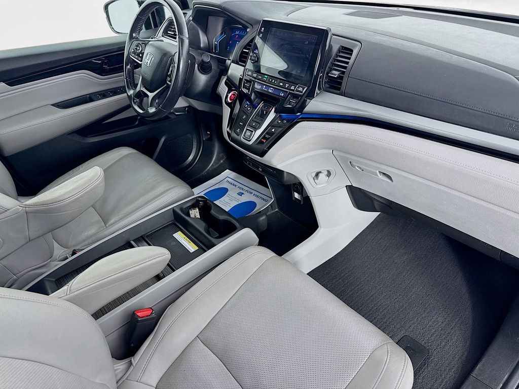 Used Car 2018 Honda Odyssey  Elite For Sale Under $20,000 In Austin, Texas