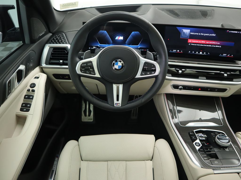 2024 BMW X5 M60i 10