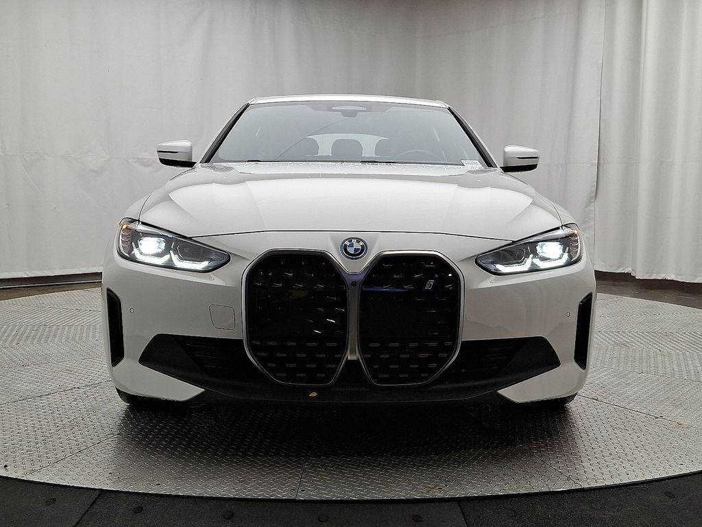 2023 BMW i4 eDrive40 2