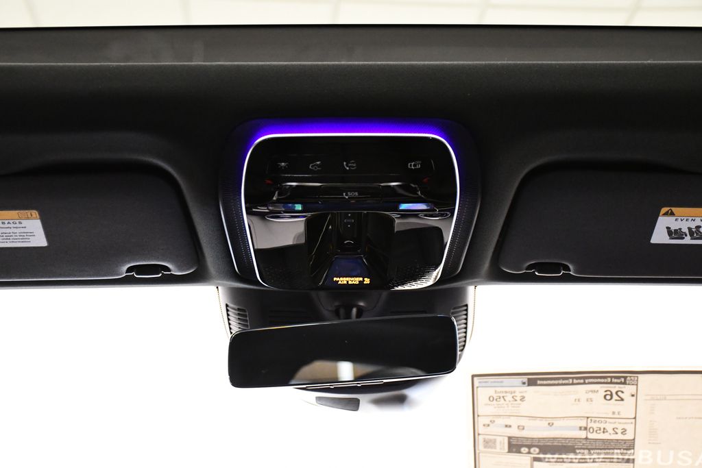 Thumbnail: 2025 Mercedes-Benz GLC - 18