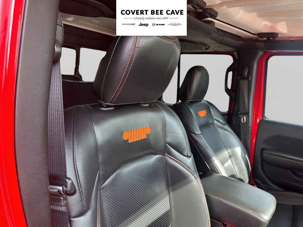 Used Car 2021 Jeep Gladiator  Mojave For Sale Under $40,000 In Austin, Texas