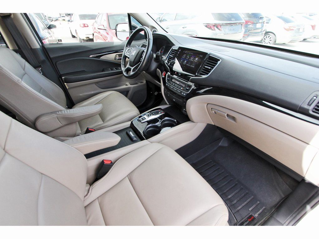 car-gallery-32