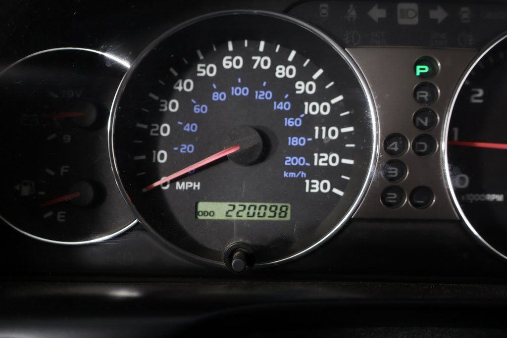 Thumbnail: 2006 Toyota Land Cruiser - 18