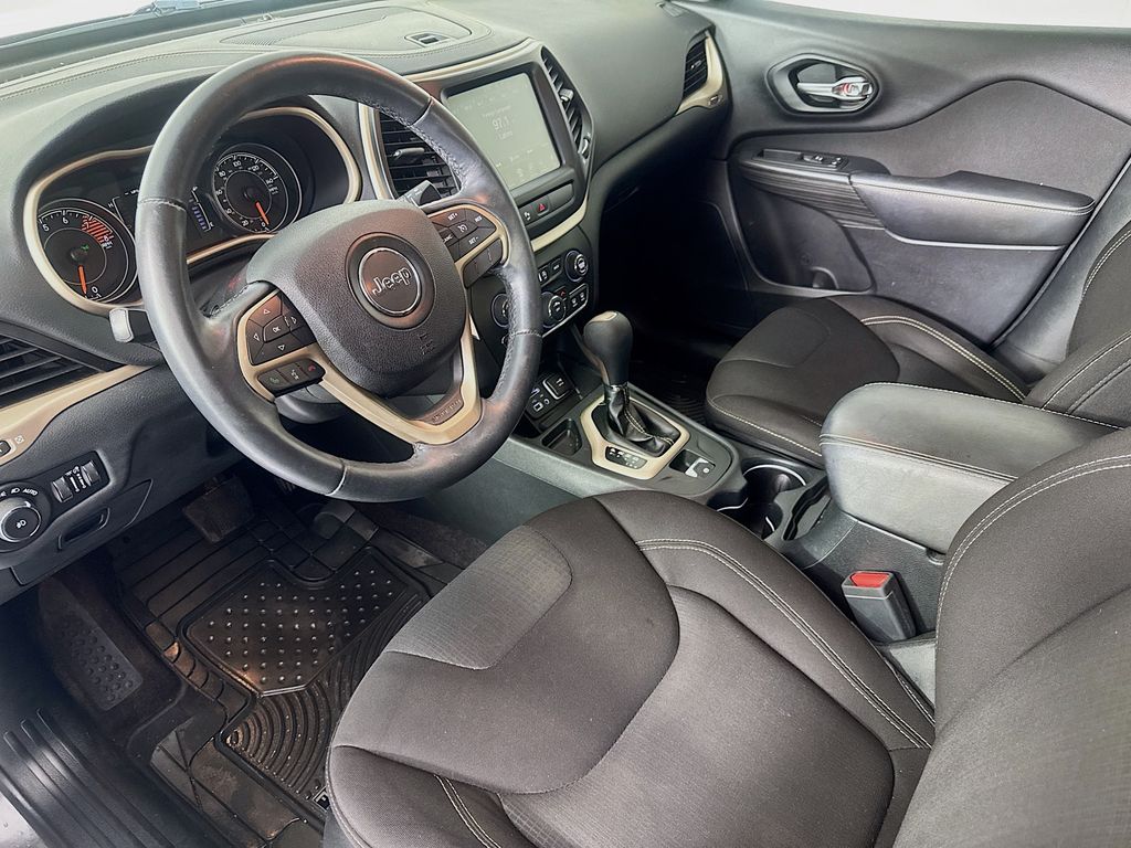 Used Car 2016 Jeep Cherokee  Latitude For Sale Under $12,000 In Austin, Texas