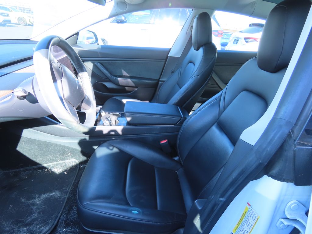2019 Tesla Model 3 Standard Range 10