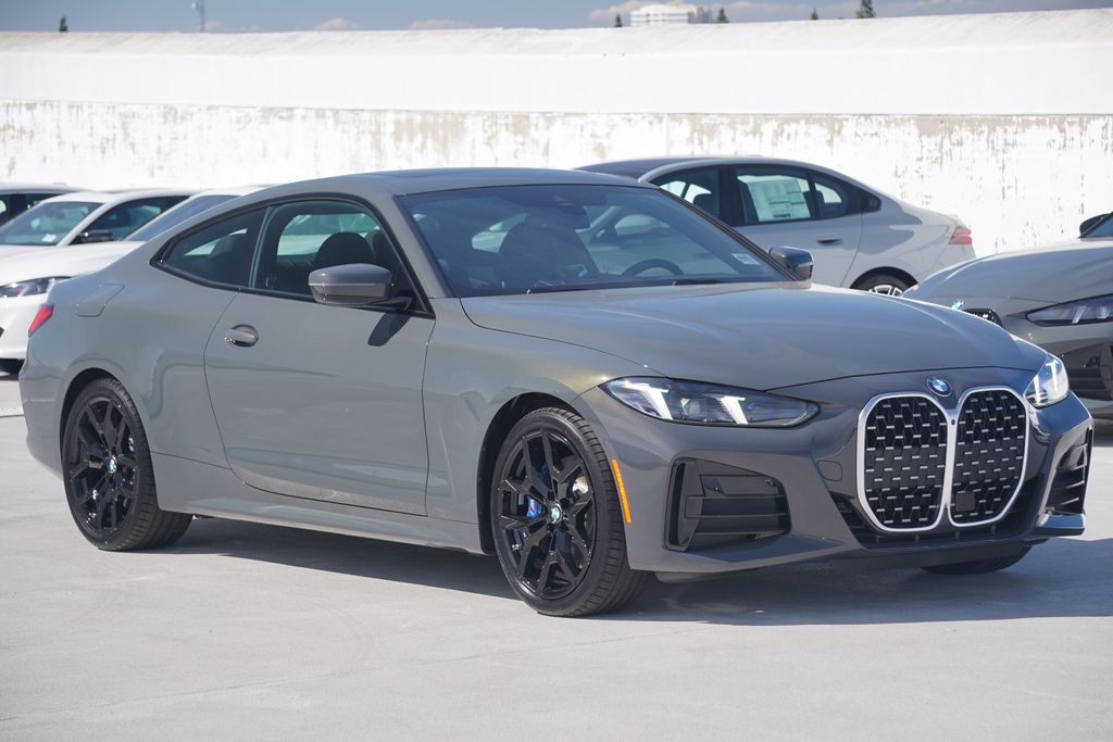 Thumbnail: 2026 BMW 4 Series - 3
