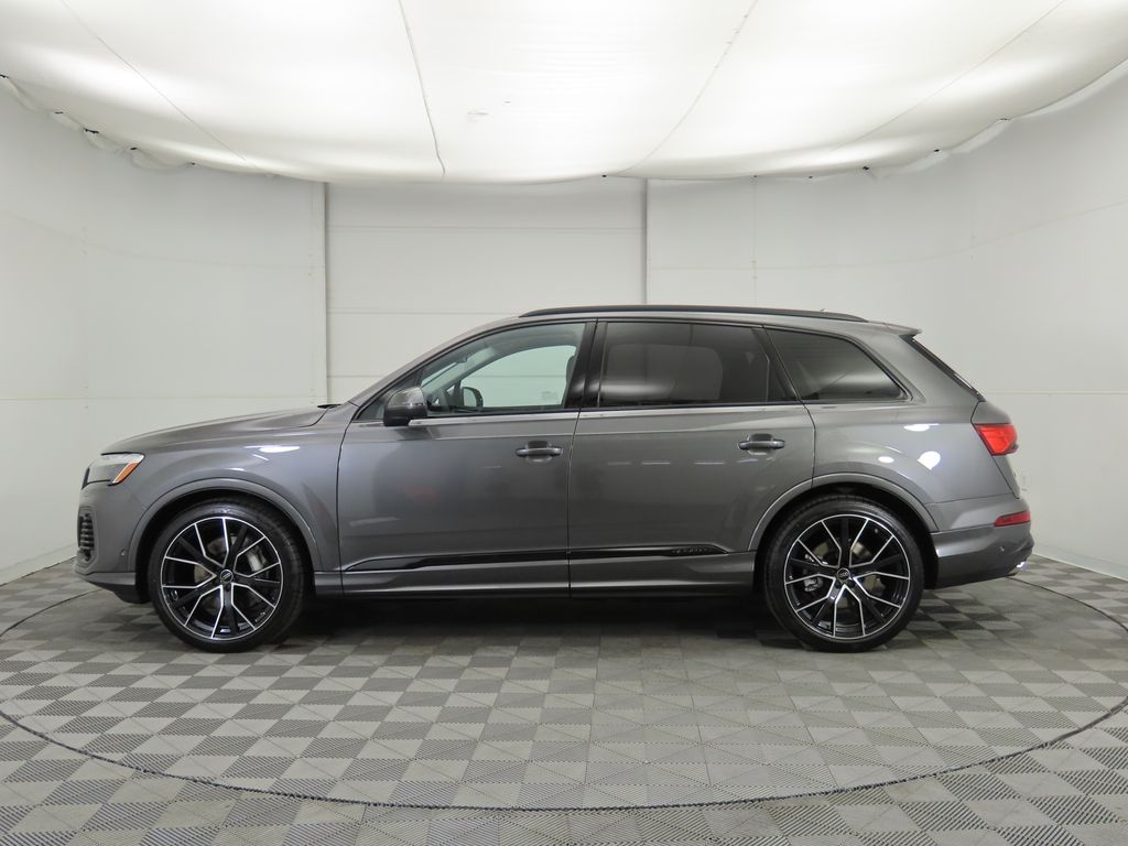 Thumbnail: 2025 Audi Q7 - 8