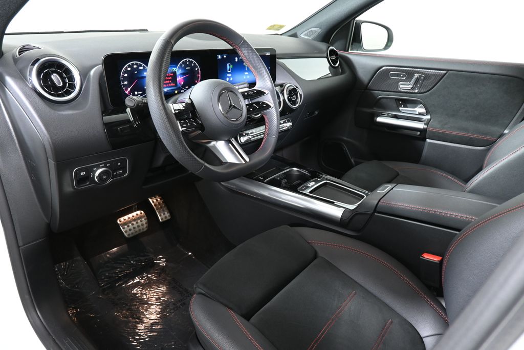 Thumbnail: 2026 Mercedes-Benz GLA - 14