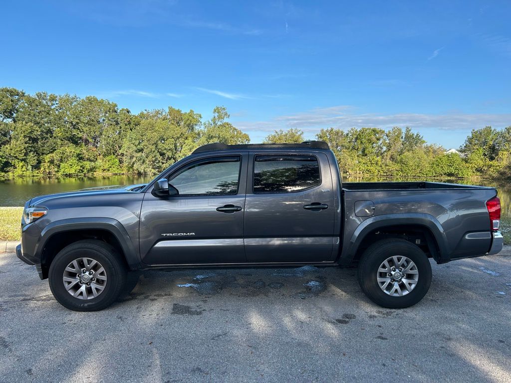 Thumbnail: 2017 Toyota Tacoma - 2