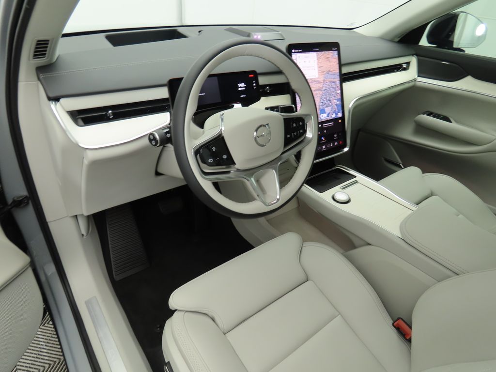 2025 Volvo EX90  9