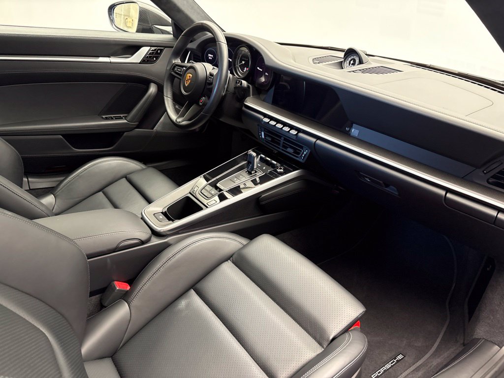 Thumbnail: 2021 Porsche 911 - 22