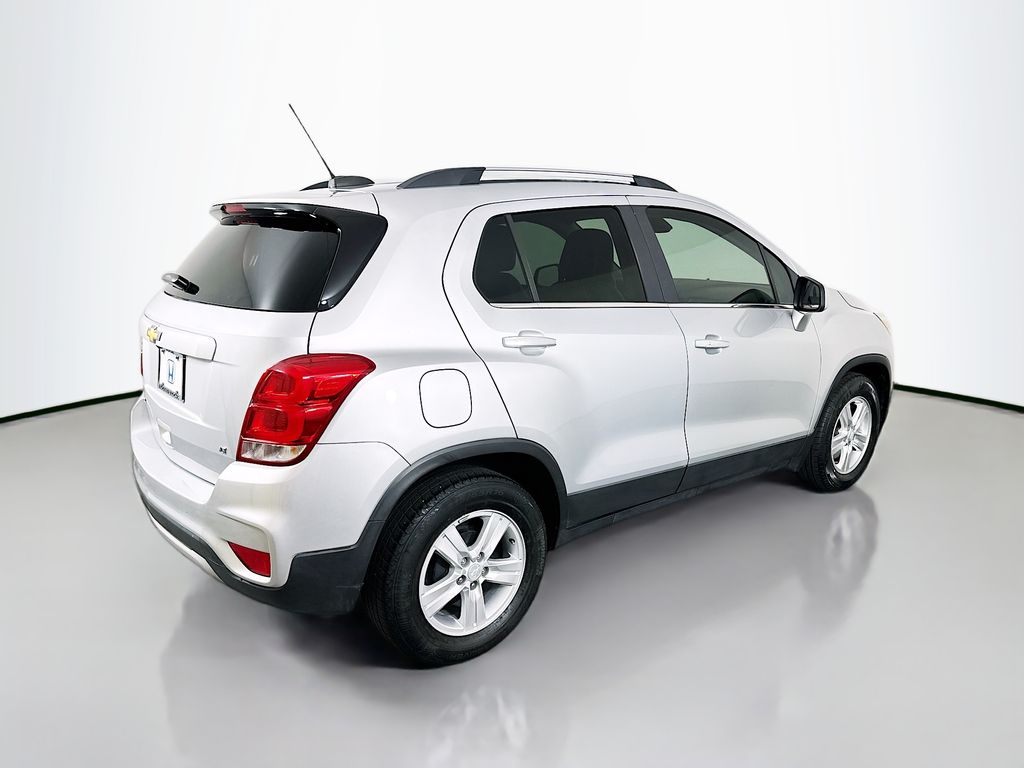 Thumbnail: 2020 Chevrolet Trax - 5
