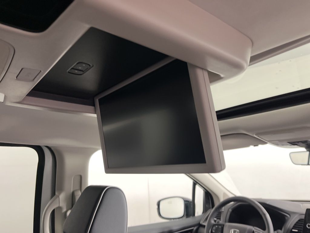 Thumbnail: 2026 Honda Odyssey - 15