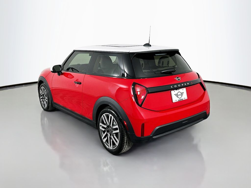 2025 MINI Cooper S 7