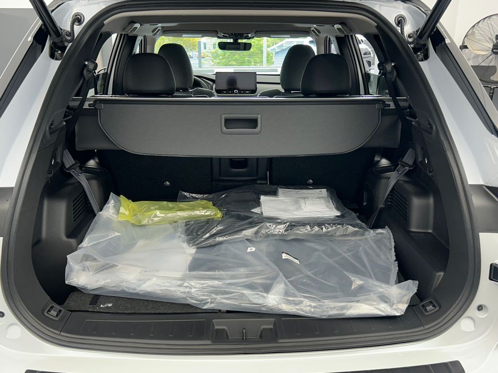 New 2026 White Mitsubishi Trail Edition image 42