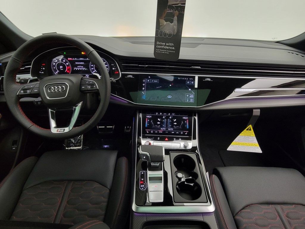 Thumbnail: 2026 Audi RS Q8 - 20