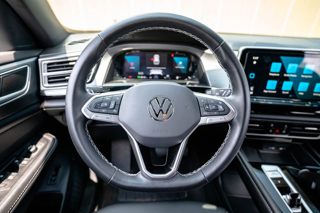 Used 2024 Volkswagen Atlas Cross Sport SUV