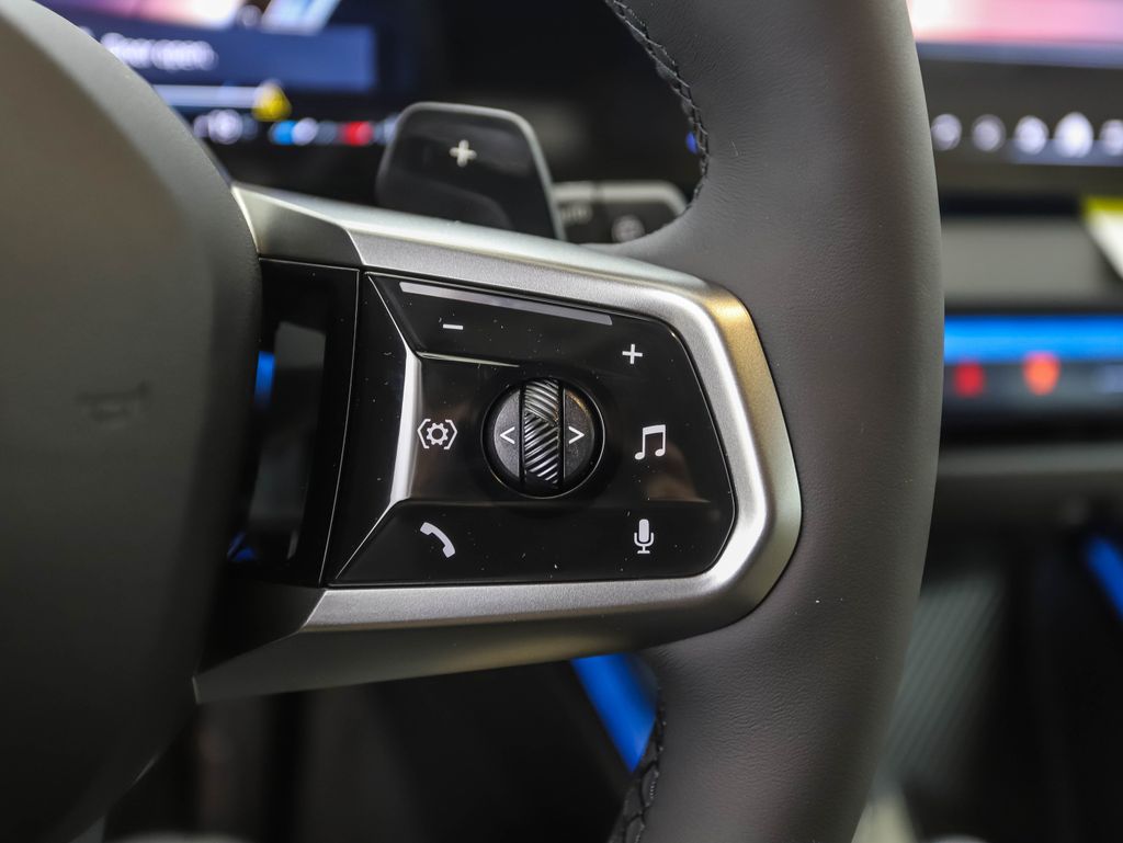 Thumbnail: 2026 BMW X3 - 13