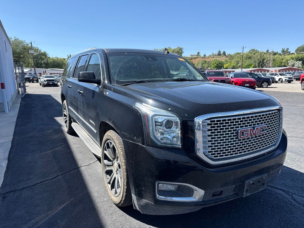 2015 GMC Yukon XL Denali 4WD
