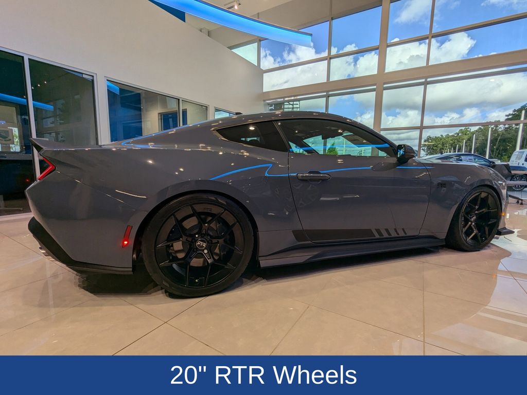 2025 Ford Mustang GT Premium Fastback