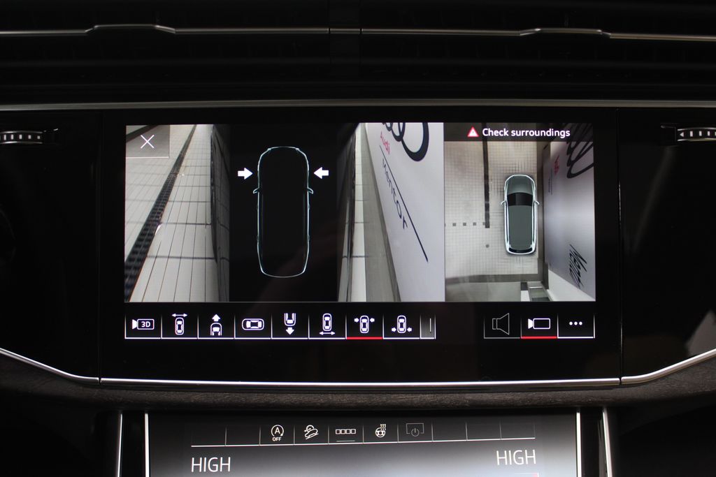 Thumbnail: 2026 Audi Q7 - 28