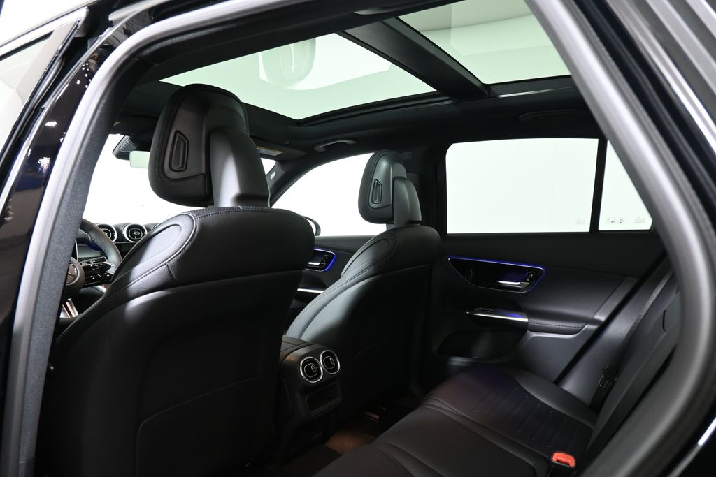 Thumbnail: 2026 Mercedes-Benz GLC - 23