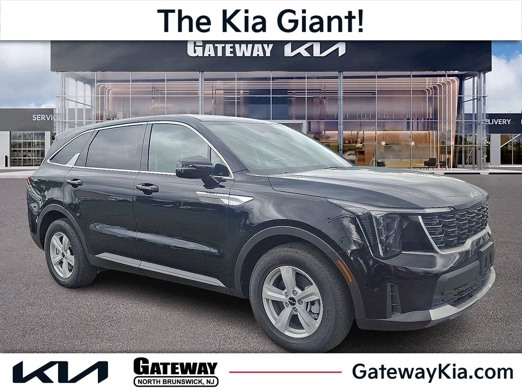 2025 Kia Sorento LX - Photo 27