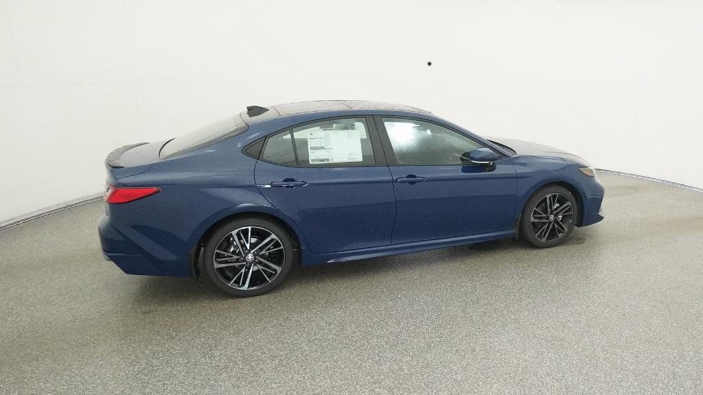 Thumbnail: 2025 Toyota Camry - 7