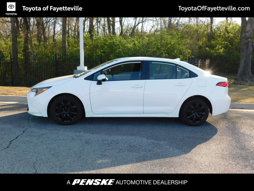 Thumbnail: 2024 Toyota Corolla - 2