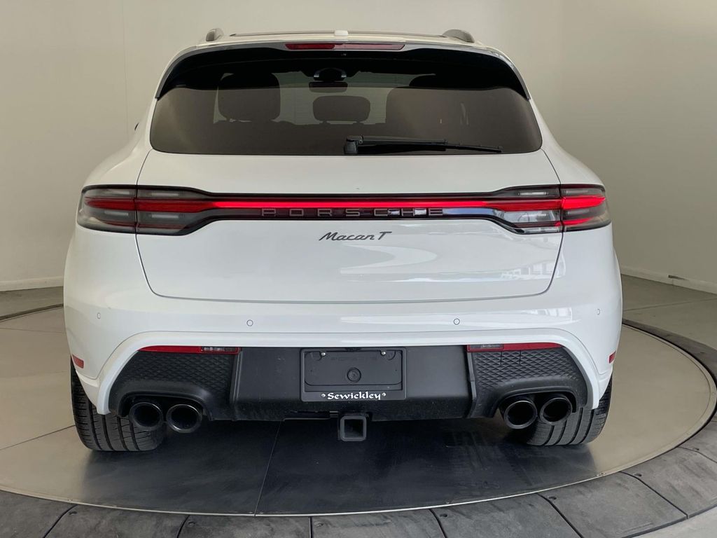 2025 Porsche Macan T - 5