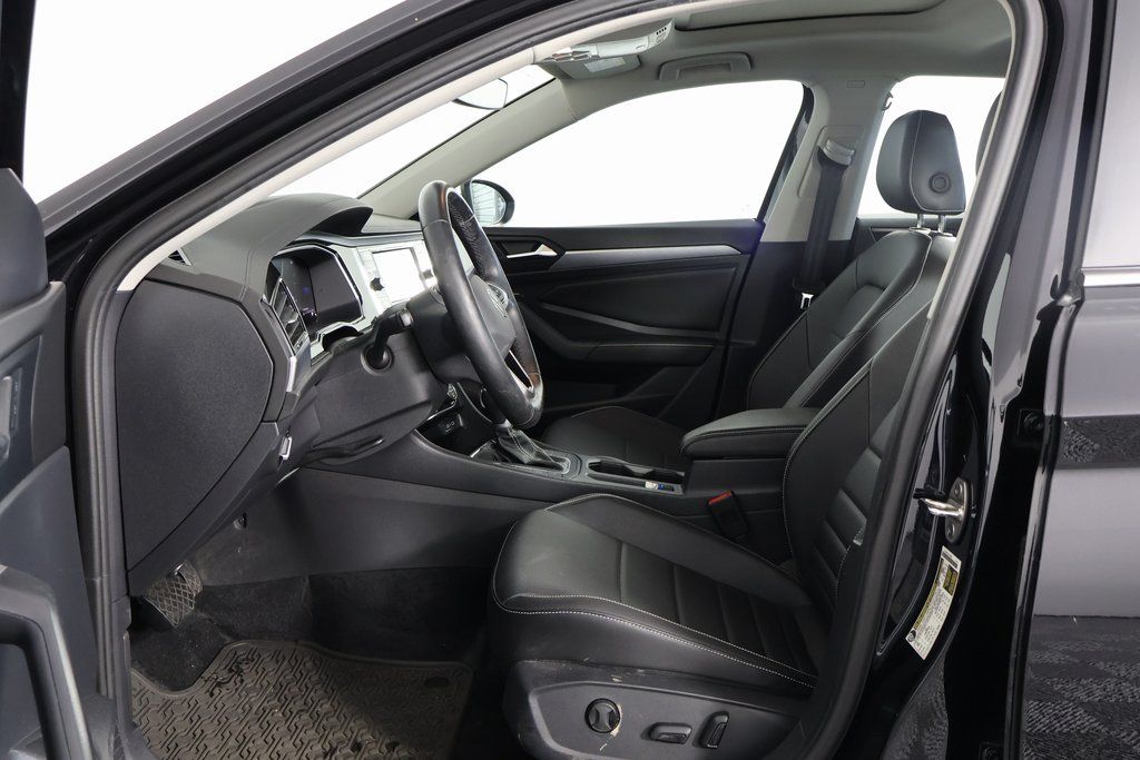 Thumbnail: 2024 Volkswagen Jetta - 8