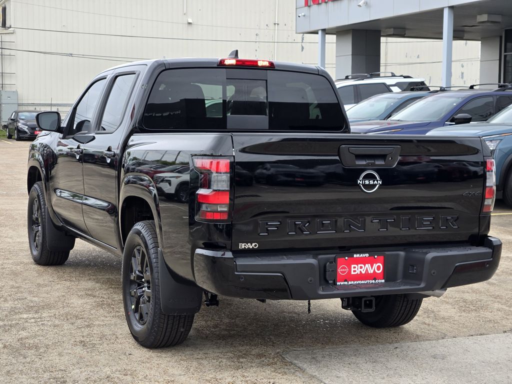 View vehicle photo 4