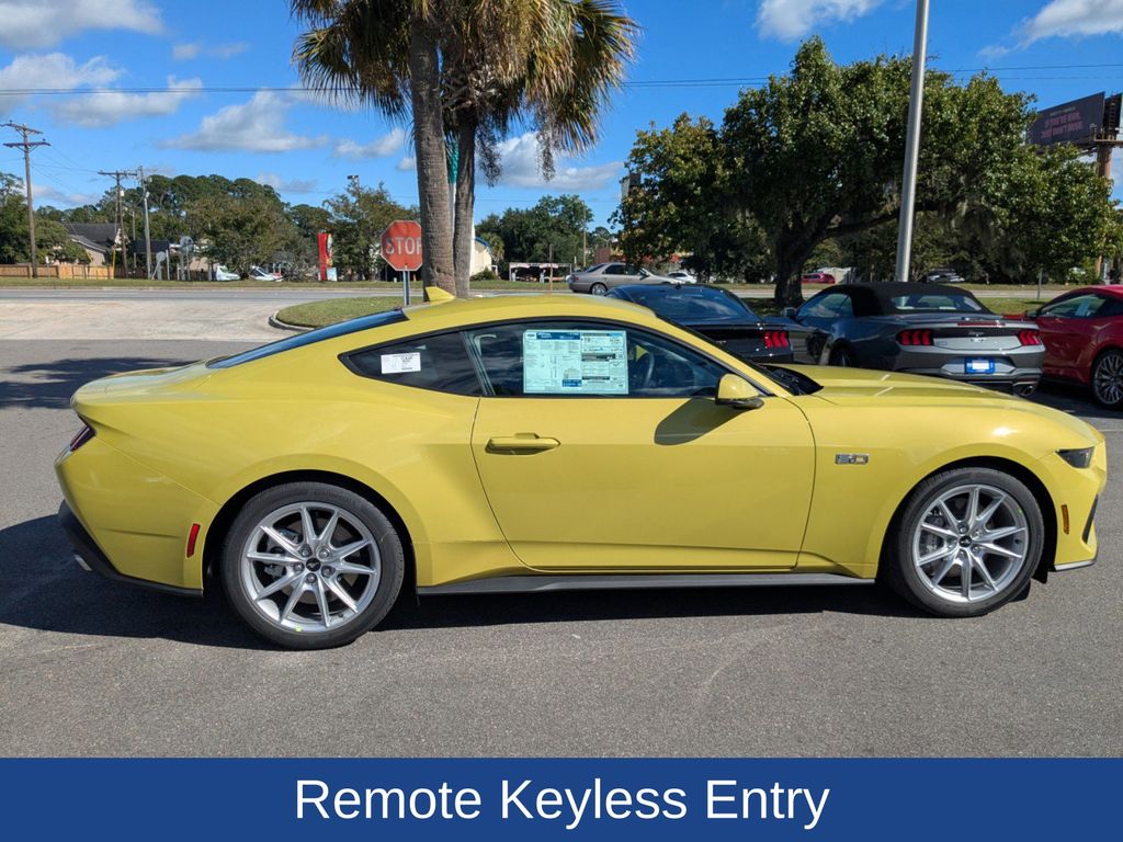 2025 Ford Mustang GT Premium Fastback