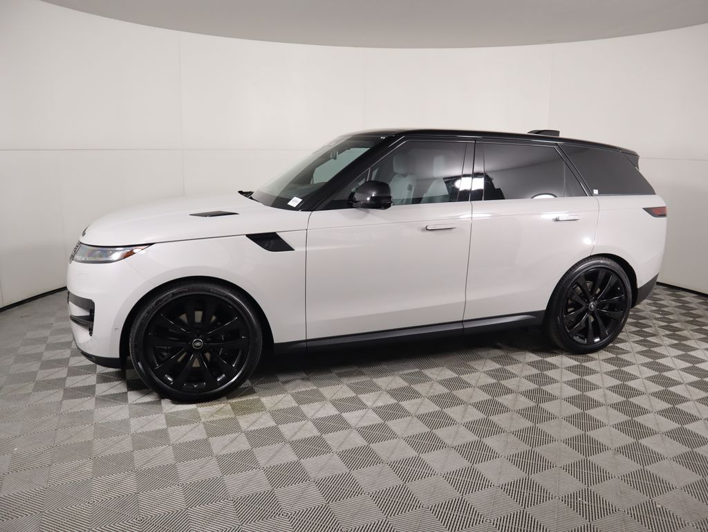 Thumbnail: 2025 Land Rover Range Rover Sport - 8