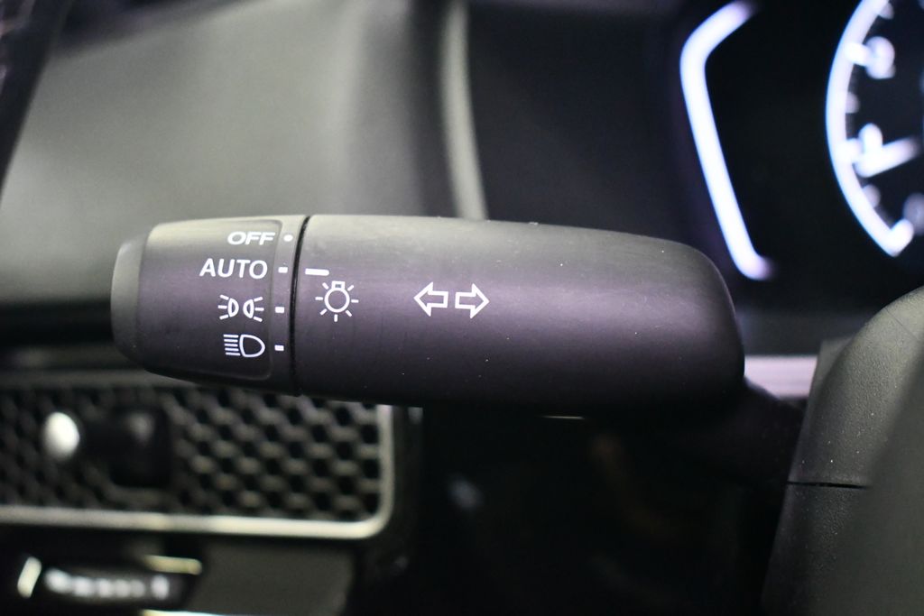 Thumbnail: 2023 Honda Civic - 21