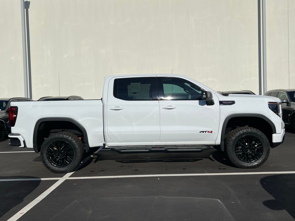 Thumbnail: 2024 GMC Sierra 1500 - 25