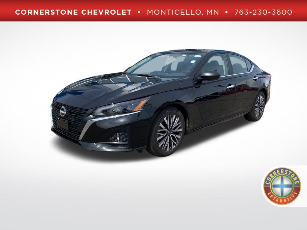 Super Black Clearcoat 2025 Nissan Altima 2.5 SV FWD Sedan Front-Wheel Drive Continuously Variable Transmission