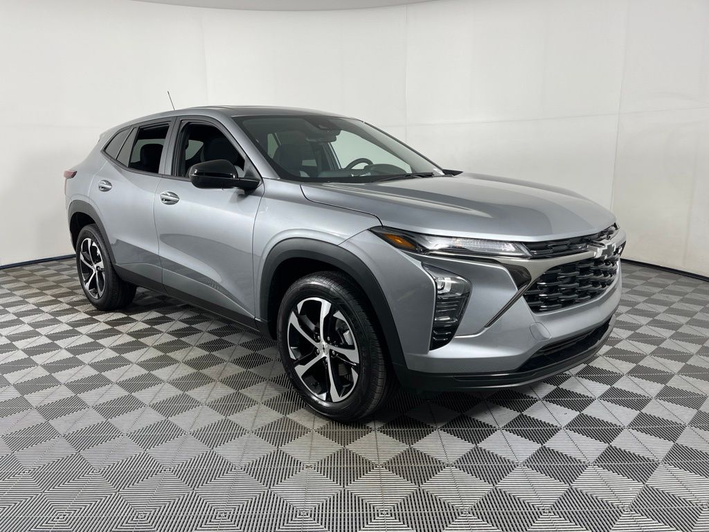 Thumbnail: 2026 Chevrolet Trax - 6