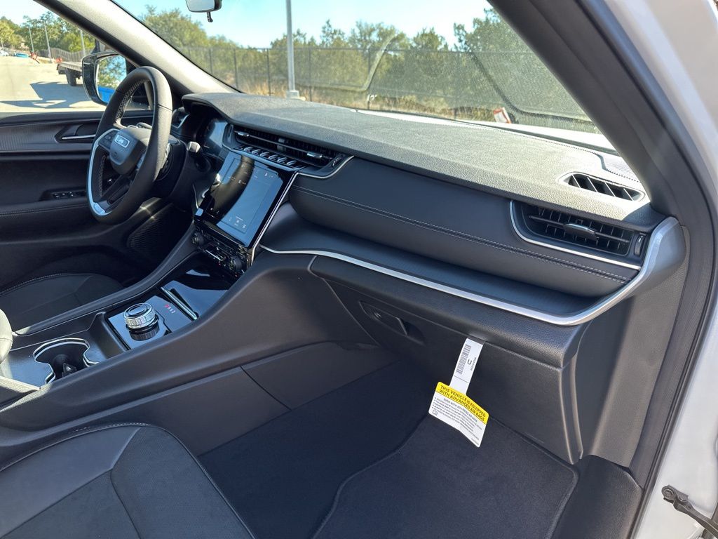 New Car 2025 Jeep Grand Cherokee  For Sale Under $50,000 In Austin, Texas