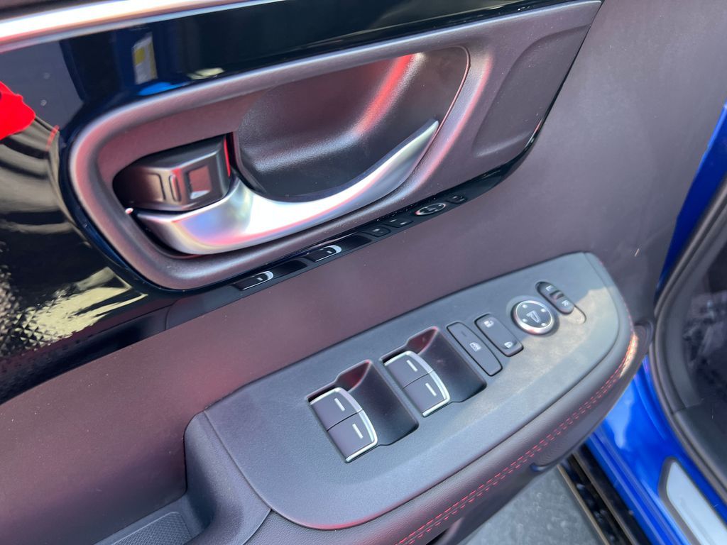 Thumbnail: 2025 Acura ADX - 13