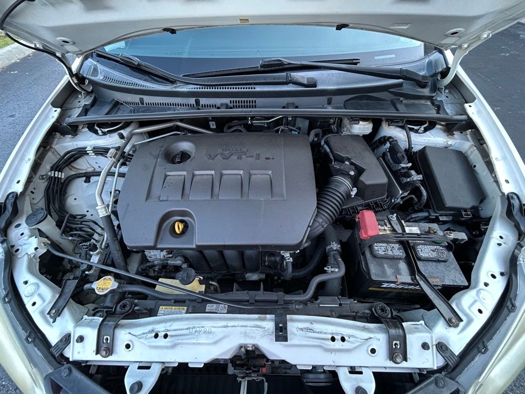 Thumbnail: 2014 Toyota Corolla - 11